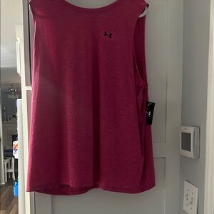 Under Armour Women's Fuchsia Muscle Tee